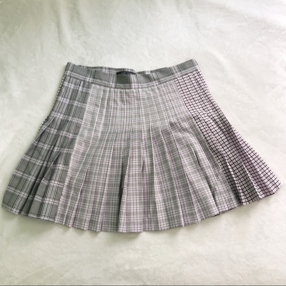 Pleated plaid school girl skirt